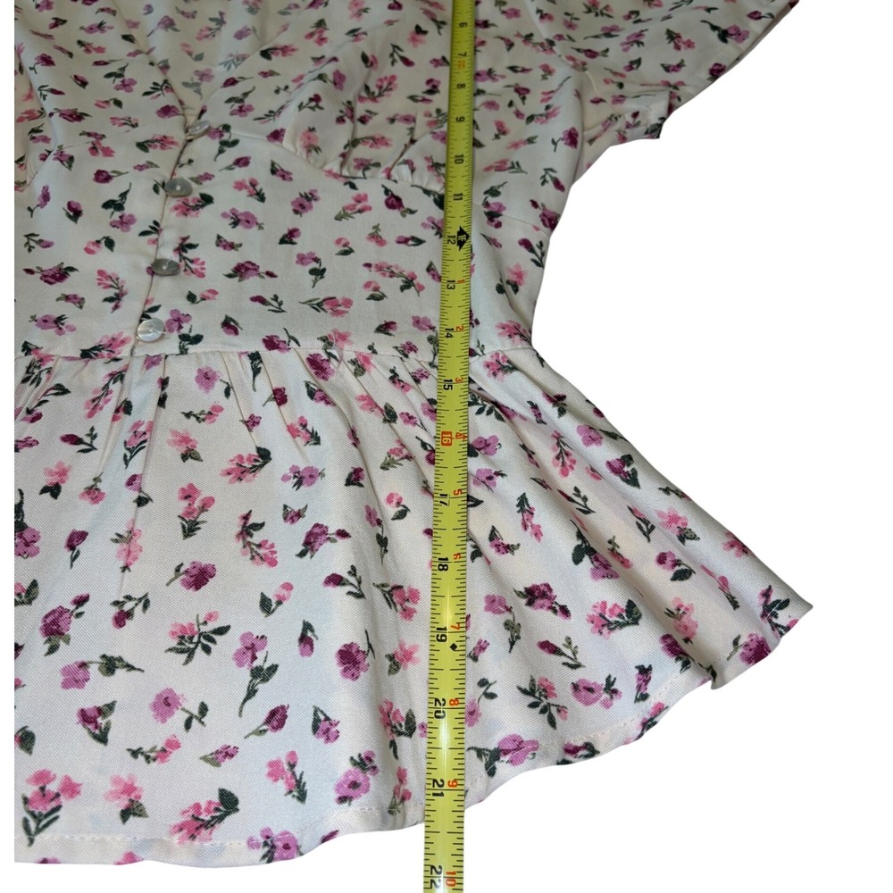 Hint of Blush Womens Floral Peplum Top Cream Pink V-Neck Smocked Back Size M - Picture 8 of 9